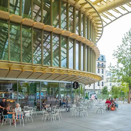Crayon 3* Parigi
