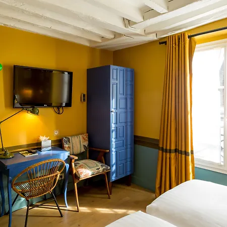 Crayon Hotel Paris