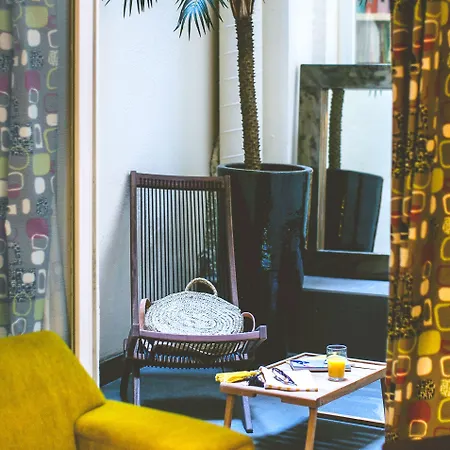 Hotel Crayon 3*