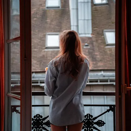 Crayon Hotel Paris